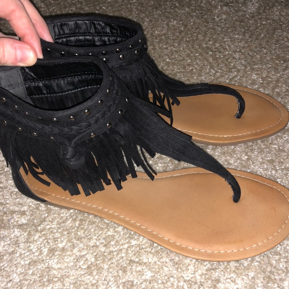 Pierre Dumas Moccasin Style Sandal